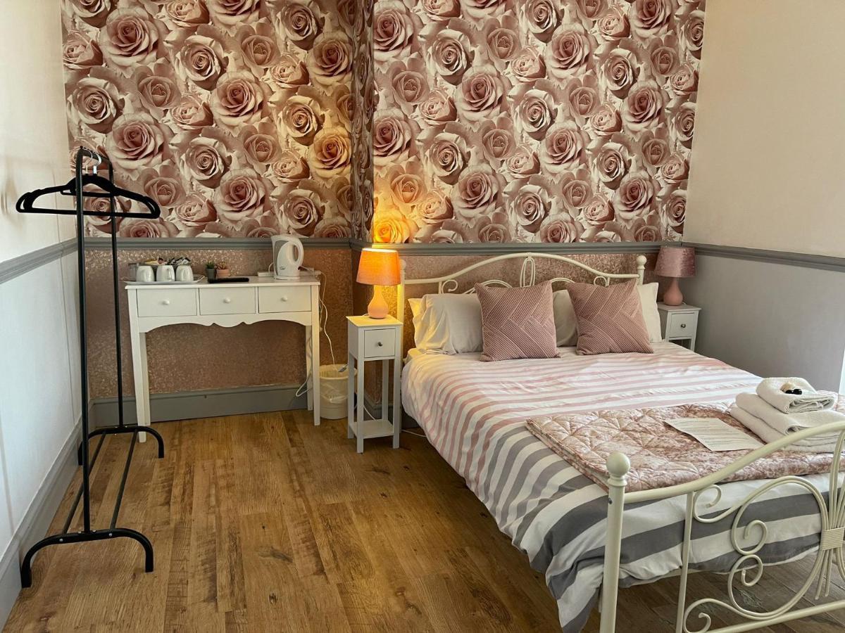 Lilyrose Hotel Whitby Esterno foto