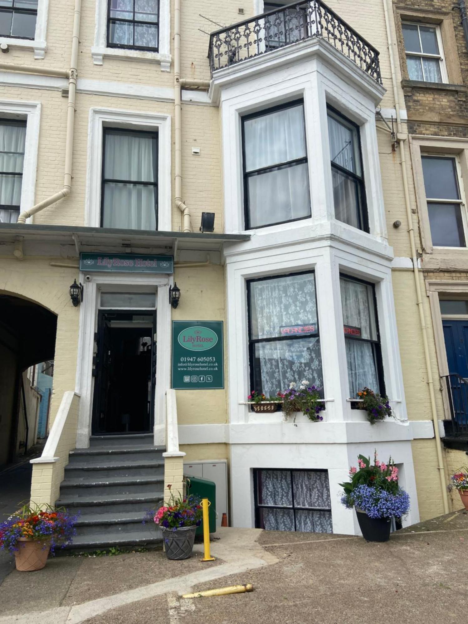 Lilyrose Hotel Whitby Esterno foto