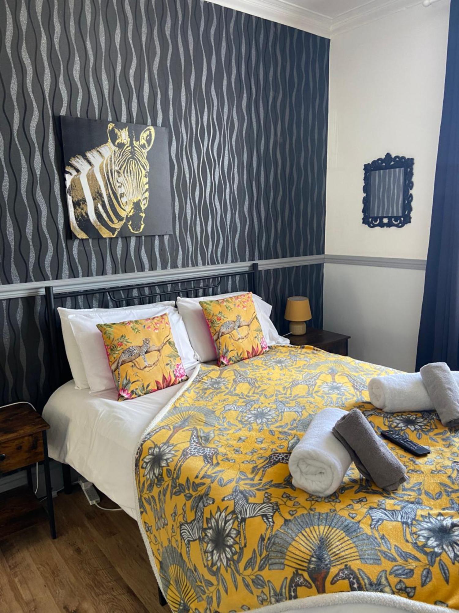 Lilyrose Hotel Whitby Esterno foto